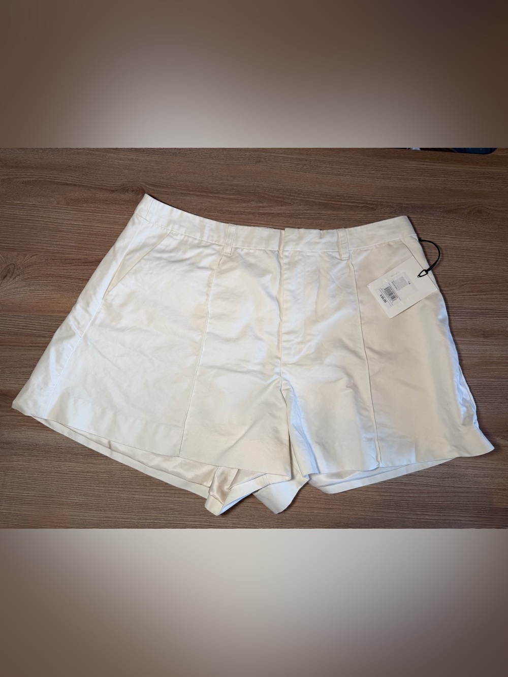 Source Unknown White Women's Jean Shorts